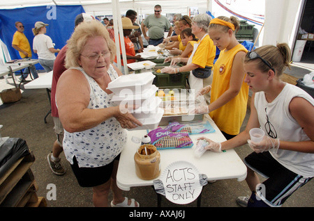 L'aide humanitaire pour les victimes de l'ouragan Katrina, Waveland, USA Banque D'Images