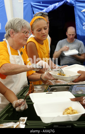 L'aide humanitaire pour les victimes de l'ouragan Katrina, Waveland, USA Banque D'Images