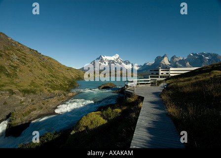 Andian montagne,Andes,Snow,randonnées,Stepp Patagonien, fondre, les lacs glaciaires, les glaciers, les Icebergs,,le Chili,,Torres del Paine National Park Banque D'Images