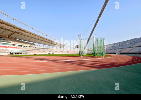 Intérieur de la Khalifa stadium, pièce maîtresse de la 15e Jeux Asiatiques à Doha, au Qatar, en décembre 2006. Banque D'Images