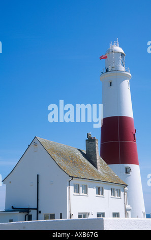 Portland Bill Lighthouse & Cottage. Banque D'Images