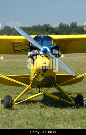 Piper Cub J-3 est un événement historique et aussi mondialement connu light aircraft trainer Banque D'Images