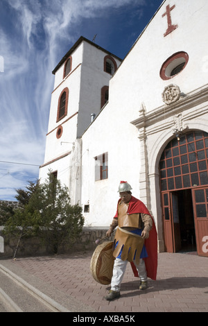 Carichi Mexique soldats romains reenactors dans l'Etat de Chihuahua, Carichi avant de prendre part à des fêtes de Pâques Banque D'Images