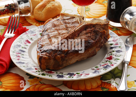 Bistecca alla Fiorentina steak grillé - cuisine Toscane Italie Banque D'Images