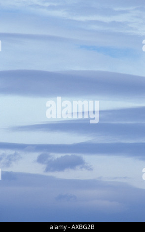 La formation de nuages bleu pastel Banque D'Images