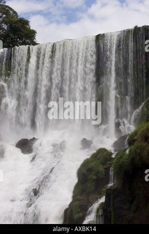 Iguacu falls déménagement (pas de personnes dans shot) Banque D'Images