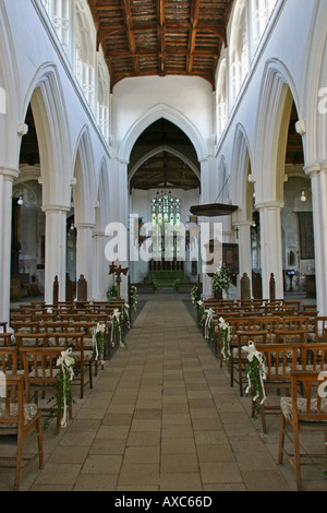 L'intérieur de Saint Jean Baptiste Notre Dame St Laurence Thaxted Essex GB UK Banque D'Images