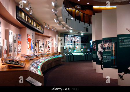 Vue de l'intérieur Hillerich Bradsby Louisville Slugger Museum de Louisville Kentucky Banque D'Images