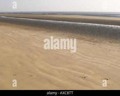 Rivage de sable sable canal humide marée descendante beach St Mary's Bay kent Banque D'Images