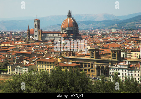 Vue sur Florence, notamment la cathédrale (Duomo) Florence Toscane Italie Banque D'Images