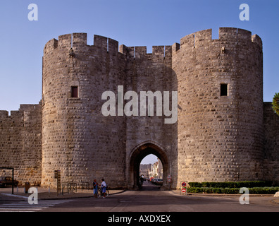 Porte St Antoine Aigues Mortes Gard France Banque D'Images