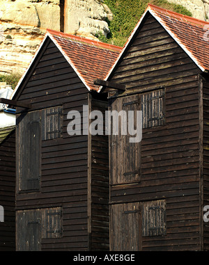 Filet de pêche abris, le Stade, Hastings, East Sussex, Angleterre Banque D'Images