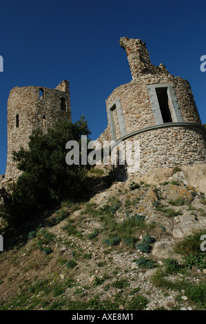 Ruines du château 11ème Grimaud, Var, sud de la France Banque D'Images