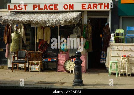 Second hand shop sur à Kensington London UK Banque D'Images