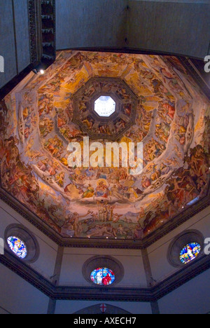 Florence. Des fresques sur l'intérieur du dôme du Duomo Banque D'Images
