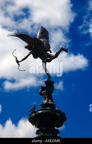 Taxi Taxi noir regent street Piccadilly Circus London England uk Banque D'Images