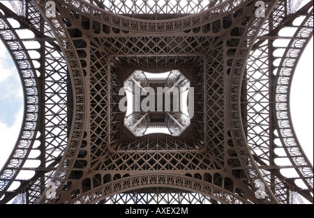 Paris, Tour Eiffel, Eiffelturm, Aufblick Banque D'Images