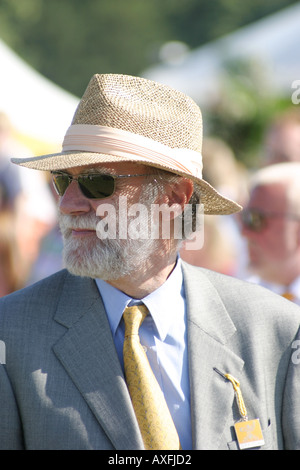 Lord Cowdray lors de la finale de la Veueve Clicquot Polo Gold Cup à Cowdray Park Polo Club, Juillet 2005 Banque D'Images