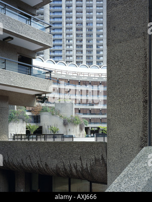 BARBICAN ESTATE 1982 Banque D'Images