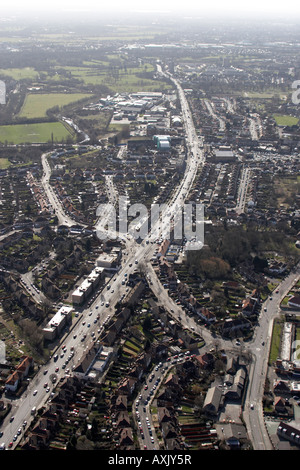 Vue aérienne oblique de haut niveau de la banlieue sud-ouest de l'Ealing London UB5 England UK Février 2006 Banque D'Images