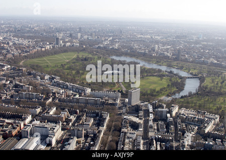 Vue aérienne oblique de haut niveau au sud-est de la Serpentine de Hyde Park London W2 England UK Février 2006 Banque D'Images