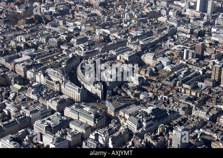 Vue aérienne oblique de haut niveau au nord-ouest de West End, Piccadilly Circus et Regent Street London W1 et SW1 England UK Février 2006 Banque D'Images