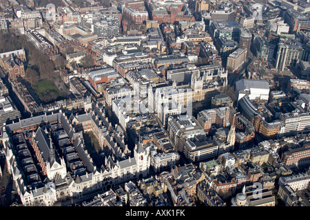 Vue aérienne oblique de la Strand Chancery Lane Royal Courts of Justice Lincoln s Inn Maugham Library Londres WC1 WC2 England UK Banque D'Images