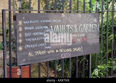 Menu se connecter, voûtes et Garden Cafe, Oxford, Angleterre Banque D'Images