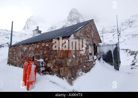 Alpinisme sur la montagne Ben Nevis dans les hautes terres du sud de l'Ecosse 13 03 2008 Banque D'Images