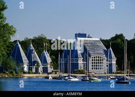 LAKE HARRIET PAVILION ET RÉFECTOIRE UN JOUR D'ÉTÉ. MINNEAPOLIS, Minnesota. Banque D'Images