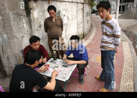 Cartes à jouer à Chongqing, Chine Banque D'Images