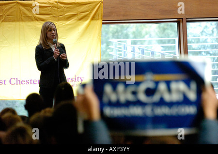 Chelsea Clinton s'adresse aux participants à West Chester University. Banque D'Images