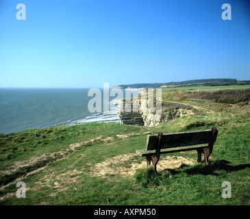 Banc sur falaise col huw llantwit major de la côte du glamorgan Vale of Glamorgan South Wales Banque D'Images