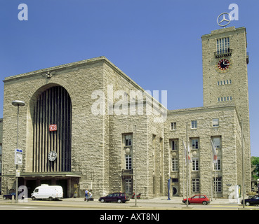 Géographie / voyage, Allemagne, Bade-Wurtemberg, Stuttgart, gare centrale, façade, Arnulf Klett Square, vue extérieure, Baden W Banque D'Images