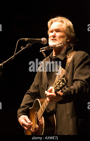 Kris Kristofferson au Royal Concert Hall de Glasgow, Ecosse, Royaume-Uni. Banque D'Images