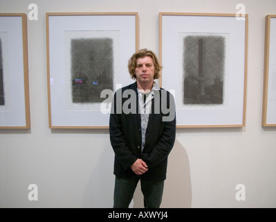 Tim Davies, l'artiste galloise, exposition 'Cadet : à Aberystwyth Arts Centre Ceredigion Pays de Galles Banque D'Images