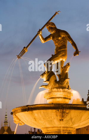 La fontaine de Neptune, Dlugi Targ (marché), Gdansk, Pologne, l'Europe occidentale, Banque D'Images