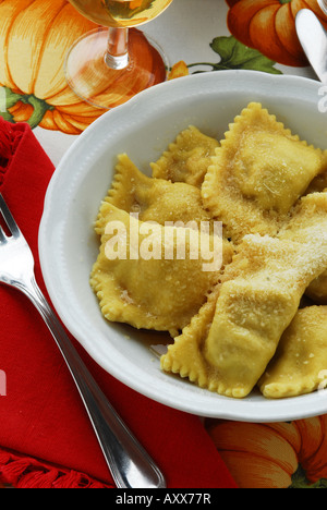 Pumpkins tortelli - Tortelli di Zucca - Lombardia - Cuisine italienne Banque D'Images