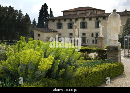 Les jardins de la Villa Medici di Castello de la Toscane l'une des plus anciennes villas Médicis et développé par Cosimo I Banque D'Images