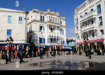 Scène de rue à la place de la Victoire, Tunis Tunisie Banque D'Images