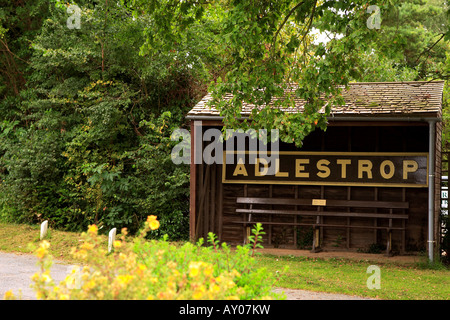 Arrêt de Bus Adlestrop Cotswolds Angleterre Banque D'Images