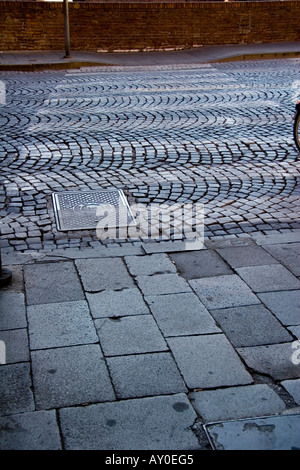 Trottoir, rue, tuile, béton, puits d'accès, passages pour piétons, gris, blanc Banque D'Images