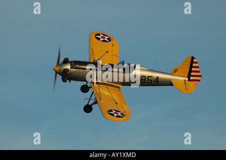 Ryan PT-22 avec fond de ciel bleu Banque D'Images