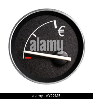 Jauge de carburant marqué avec symbole de l'euro, montrant vide Banque D'Images