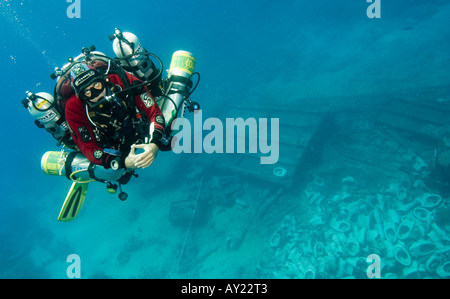 Leigh Cunningham en préparation pour le record du monde de plongée profonde épave Yolanda Reef Sharm Egypte 1105 Banque D'Images