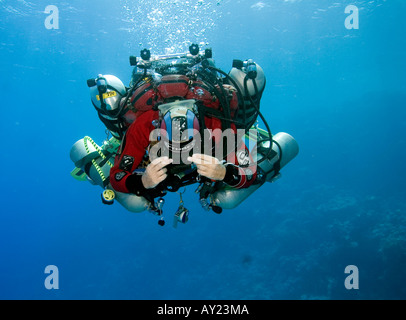 Leigh Cunningham en préparation pour le record du monde de plongée profonde épave Yolanda Reef Sharm Egypte 1105 Banque D'Images