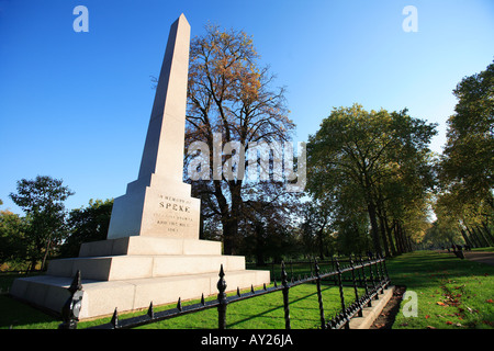 UNITED KINGDOM LONDON KENSINGTON GARDENS PARK MONUMENT DE SPEKE Banque D'Images