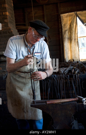 Metal Smith le Mystic Seaport Museum of America and the Sea Mystic California United States of America Banque D'Images