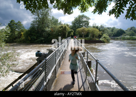 Europe Royaume-Uni Angleterre tamise Chertsey Surrey Banque D'Images