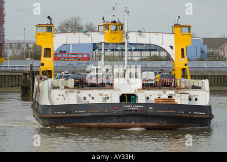 Woolwich ferry sur la tamise, Londres, Angleterre Banque D'Images